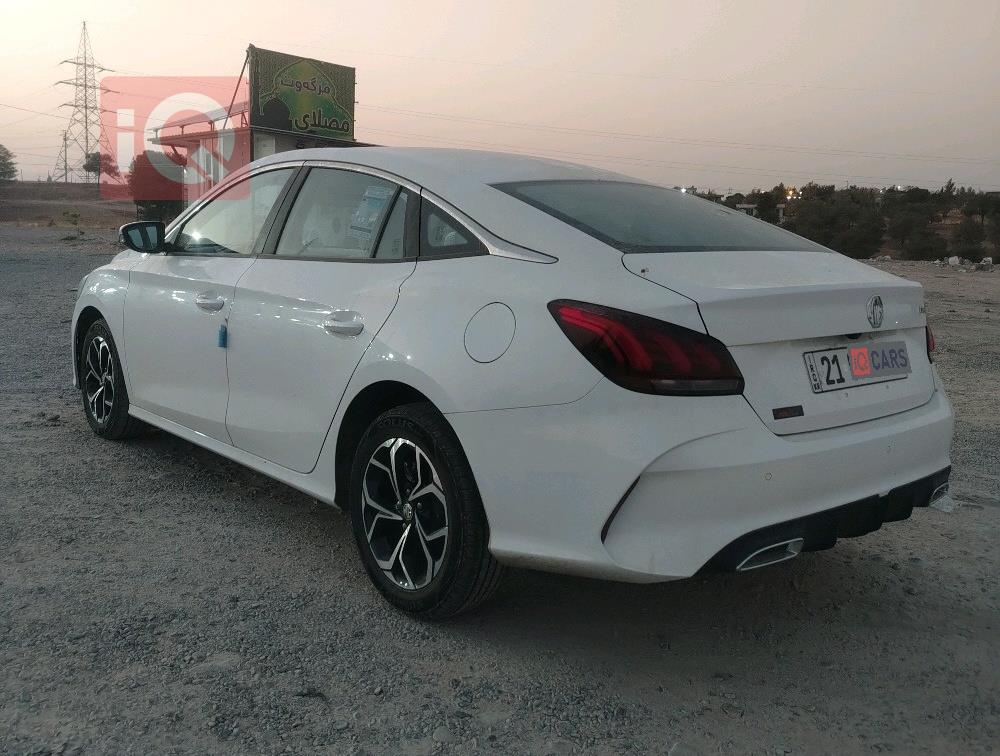 ئێم جی GT